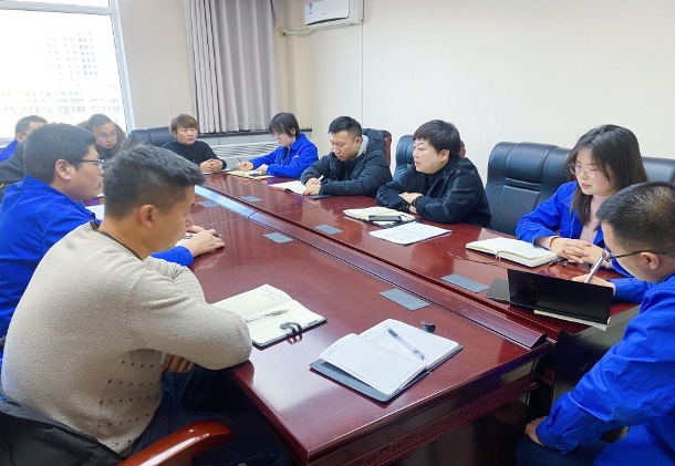 凝心聚力謀發(fā)展，砥礪奮進(jìn)譜新篇——新絲路公司召開(kāi)節(jié)后收心會(huì)暨動(dòng)員會(huì)