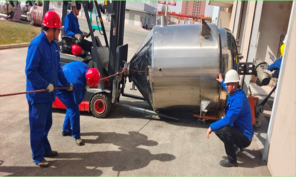 【一季度“開門紅”】砥礪前行，奮戰(zhàn)設(shè)備改造一線，提取車間繼續(xù)發(fā)揚“宣肺精神”